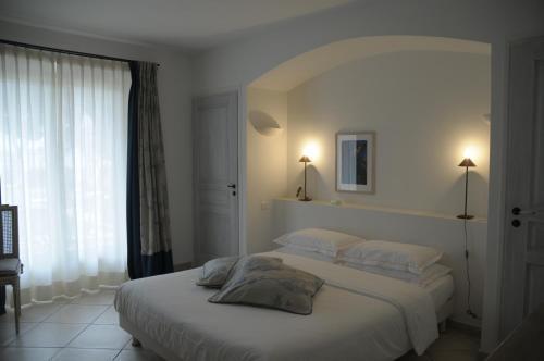 Hotel Villa Les Rosiers Grimaud Extérieur photo