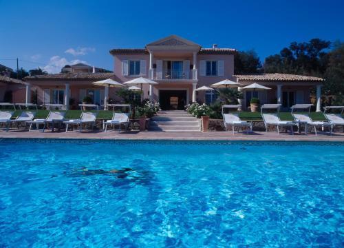 Hotel Villa Les Rosiers Grimaud Extérieur photo