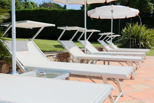 Hotel Villa Les Rosiers Grimaud Extérieur photo